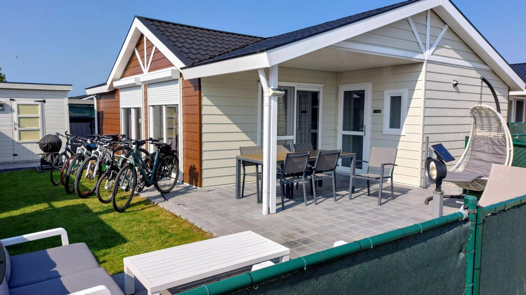 Luxe Cottage Met Fietsen, Airco & Infrarood Cabine Knokke-Heist Eksteriør billede